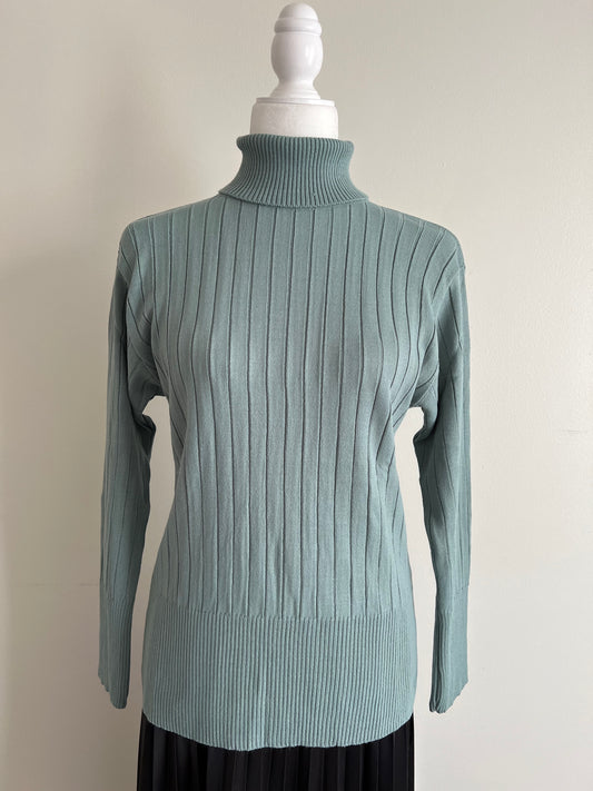Women's Turtleneck Knit Top